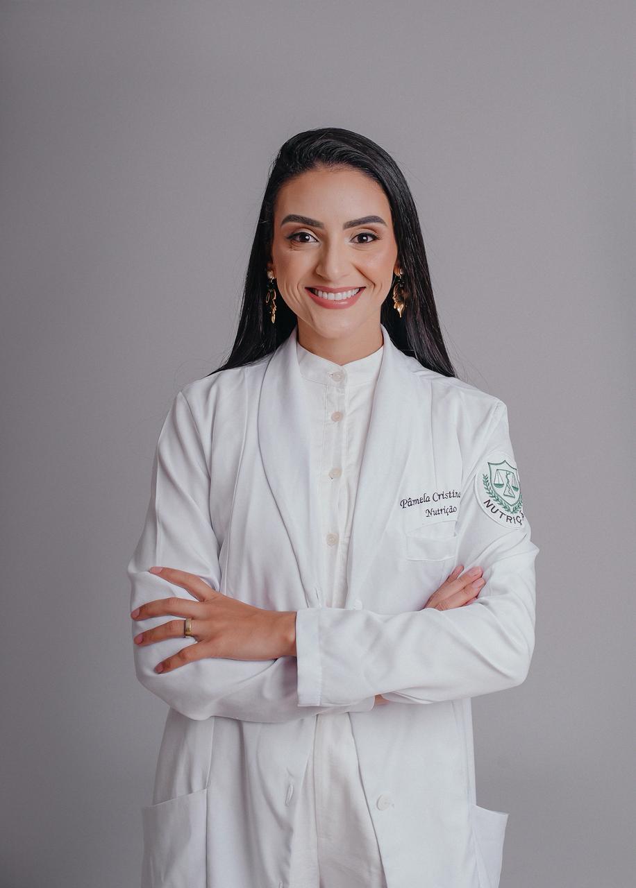 Nutricionista Pâmela Cristina Evangelista